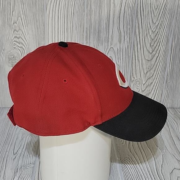 Nike Cincinnati Reds Embroidered Baseball Hat - Picture 2 of 8